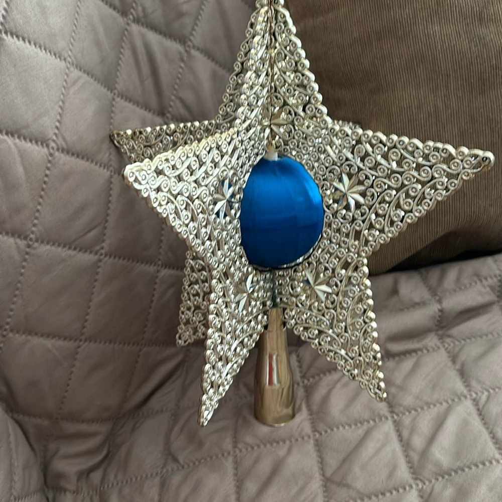 tree topper vintage Star with blue string ball in center. Worn spots shown